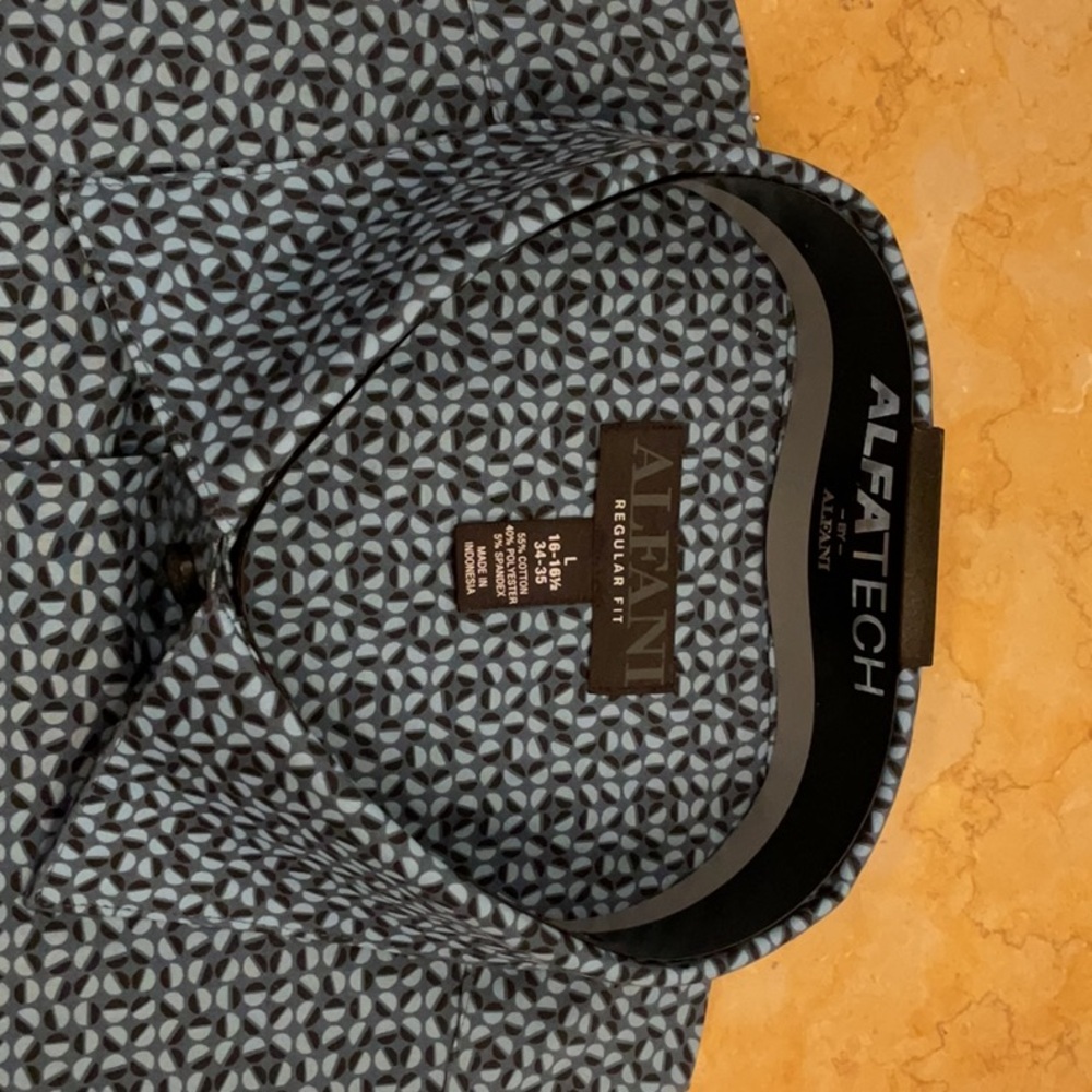ALFANI brand new men’s dress shirt size L
